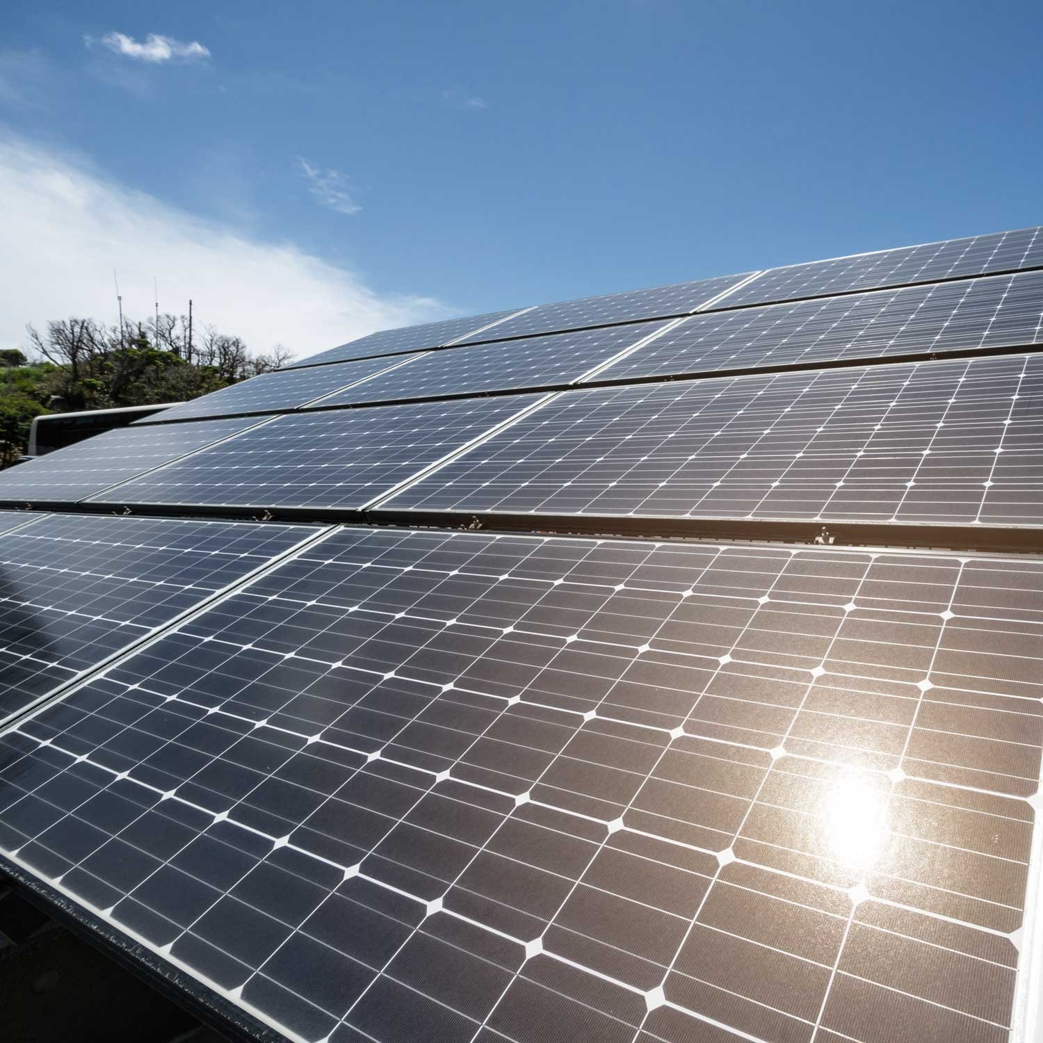 CMS Énergie Solaire - Nos panneaux photovoltaïques : Panneaux monocristallins